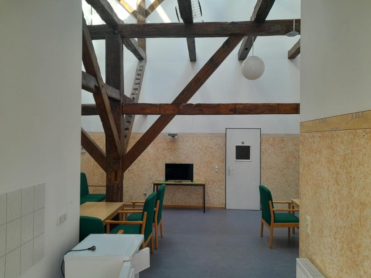 Hotel Schloss Rothenklempenow Extérieur photo