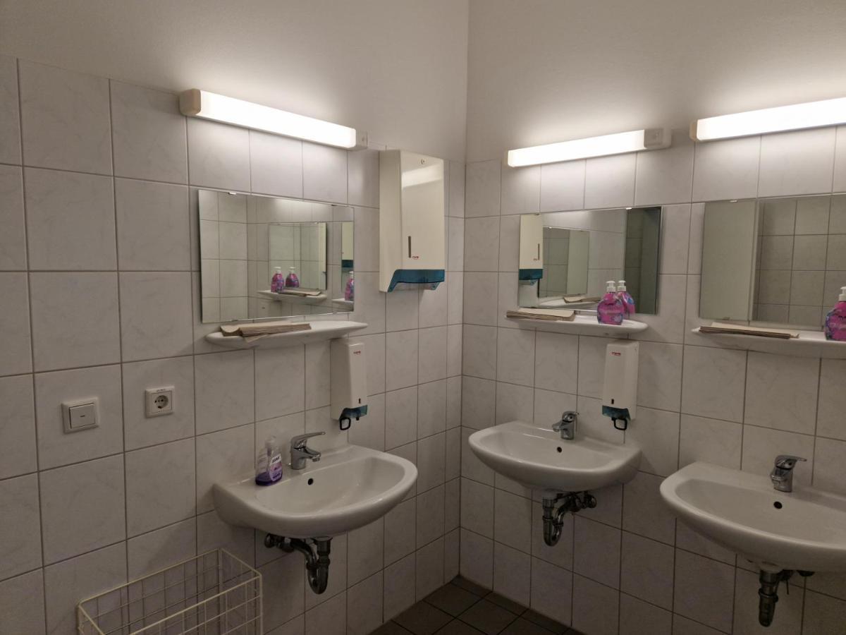 Hotel Schloss Rothenklempenow Extérieur photo